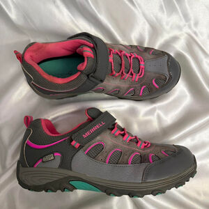 Merrell Chameleon Low A/C WTPF women’s hiker sneakers size 6